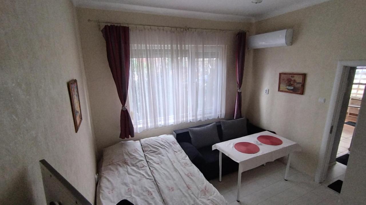 Burgas Central-Sheynovo Екстер'єр фото